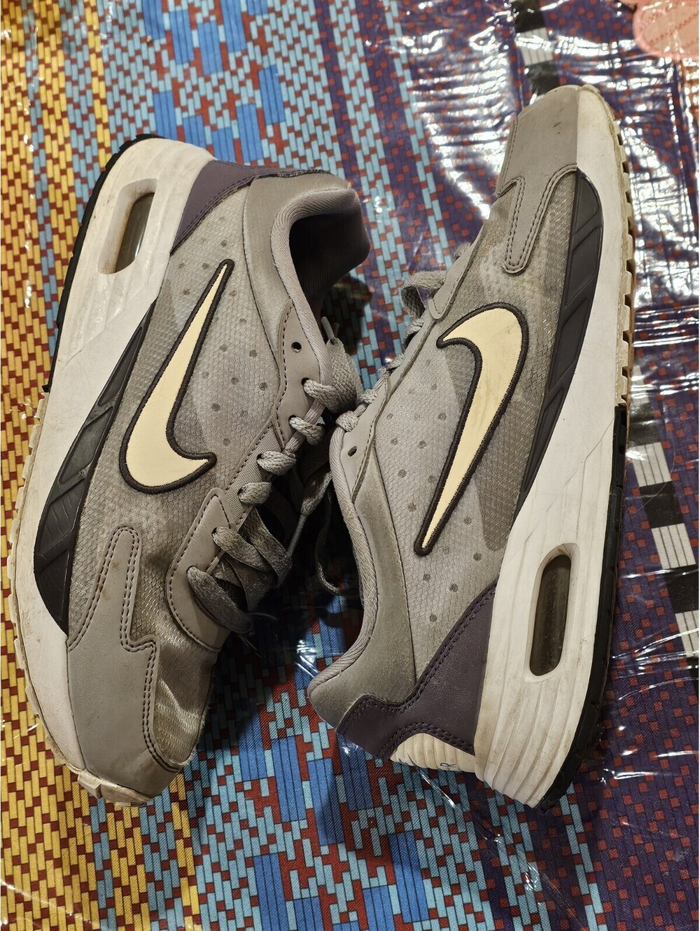 Nike Air Max Solo Youth Grey Size 6.5